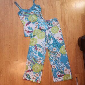JOSIE Natori 2-Piece Tropical Flower Design Polyester Pajama Set (Medium)